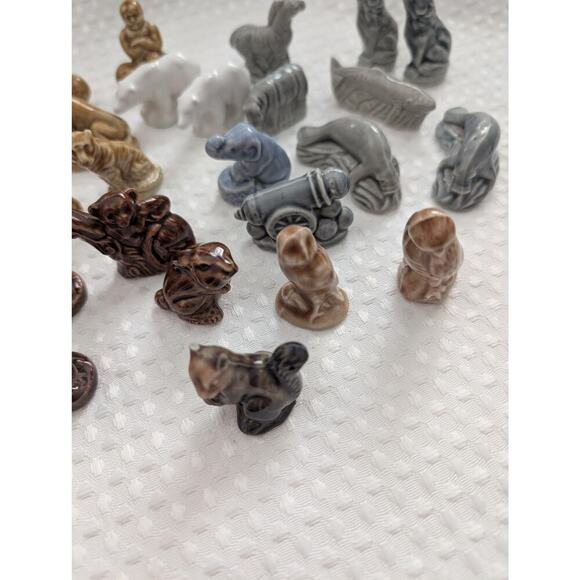 WADE RED ROSE TEA! WHIMSIES CERAMIC TEA ANIMALS, STATUETTES, SET OF 28 PIECES! - Picture 9 of 11